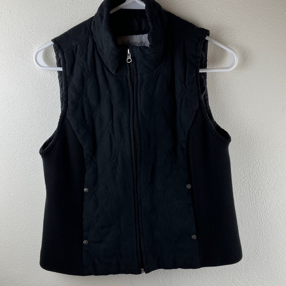 Relativity Black Quilted Full Zip Vest PM Petite Medium High Collar